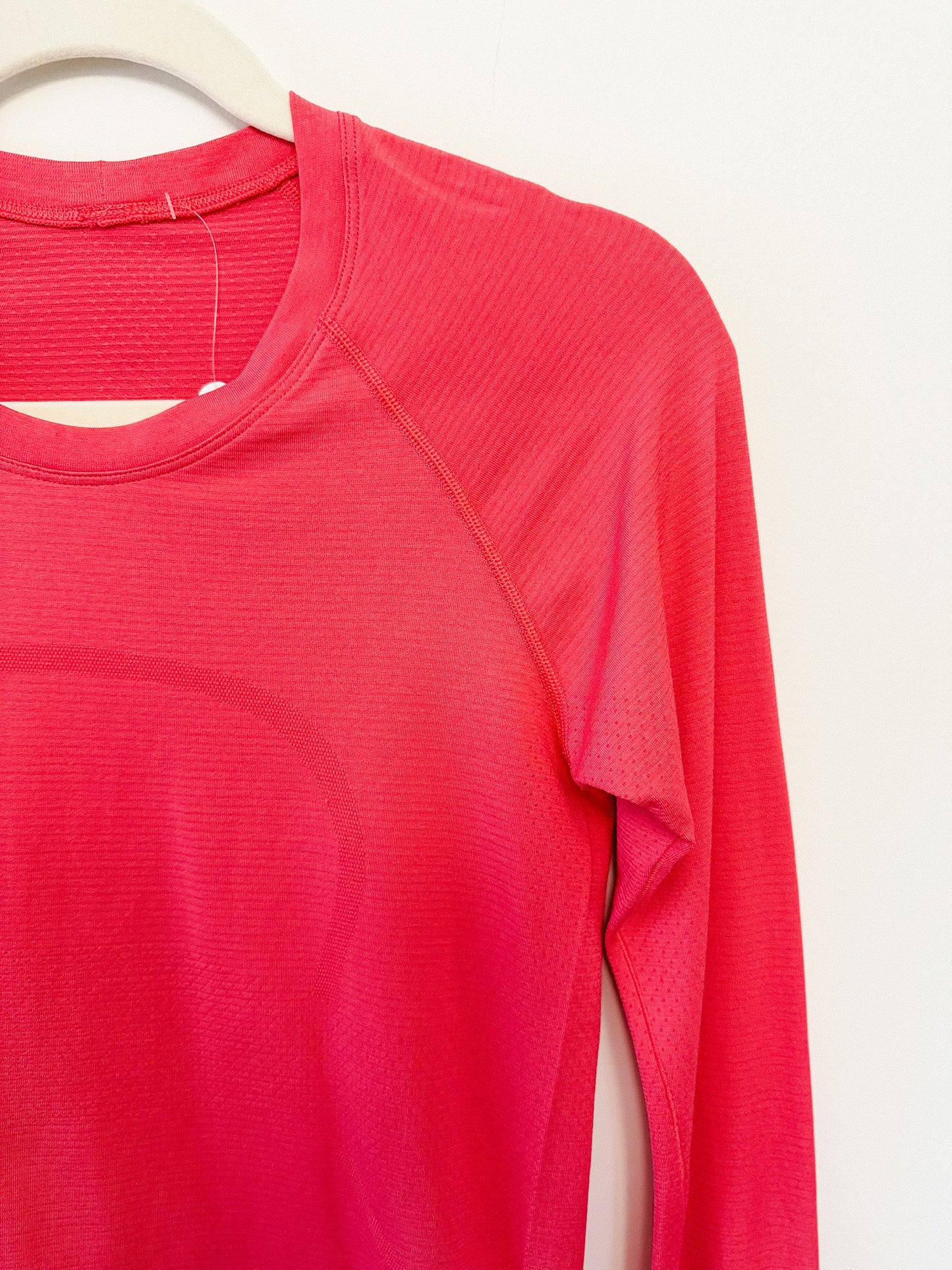 Lululemon Swiftly Tech Long Sleeve Shirt 2.0 *Race Length