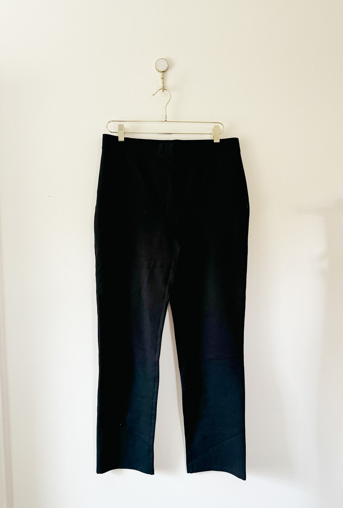 Quince Ultra-Stretch Ponte Straight Leg Pant
