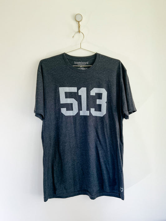 Cincinnati Ohio 513 Area Code Unisex Heathered Charcoal T-Shirts: Size XL