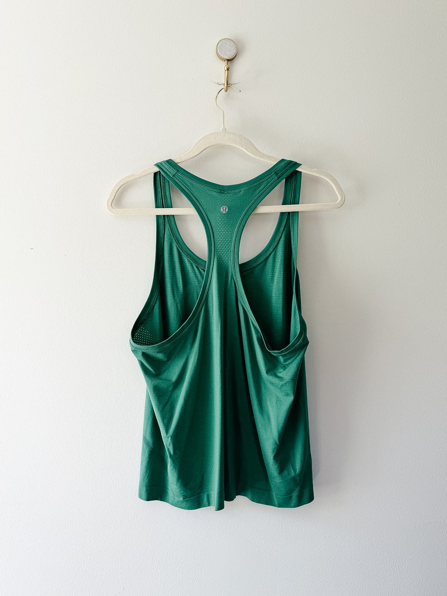 Lululemon Swiftly Tech Racerback 2.0 *Race Length