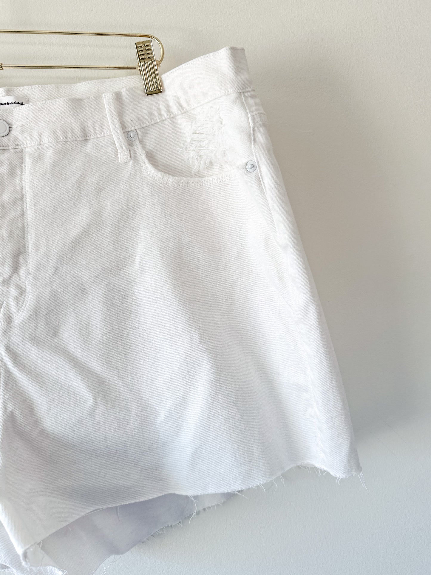 Good American Good ’90s Denim Shorts