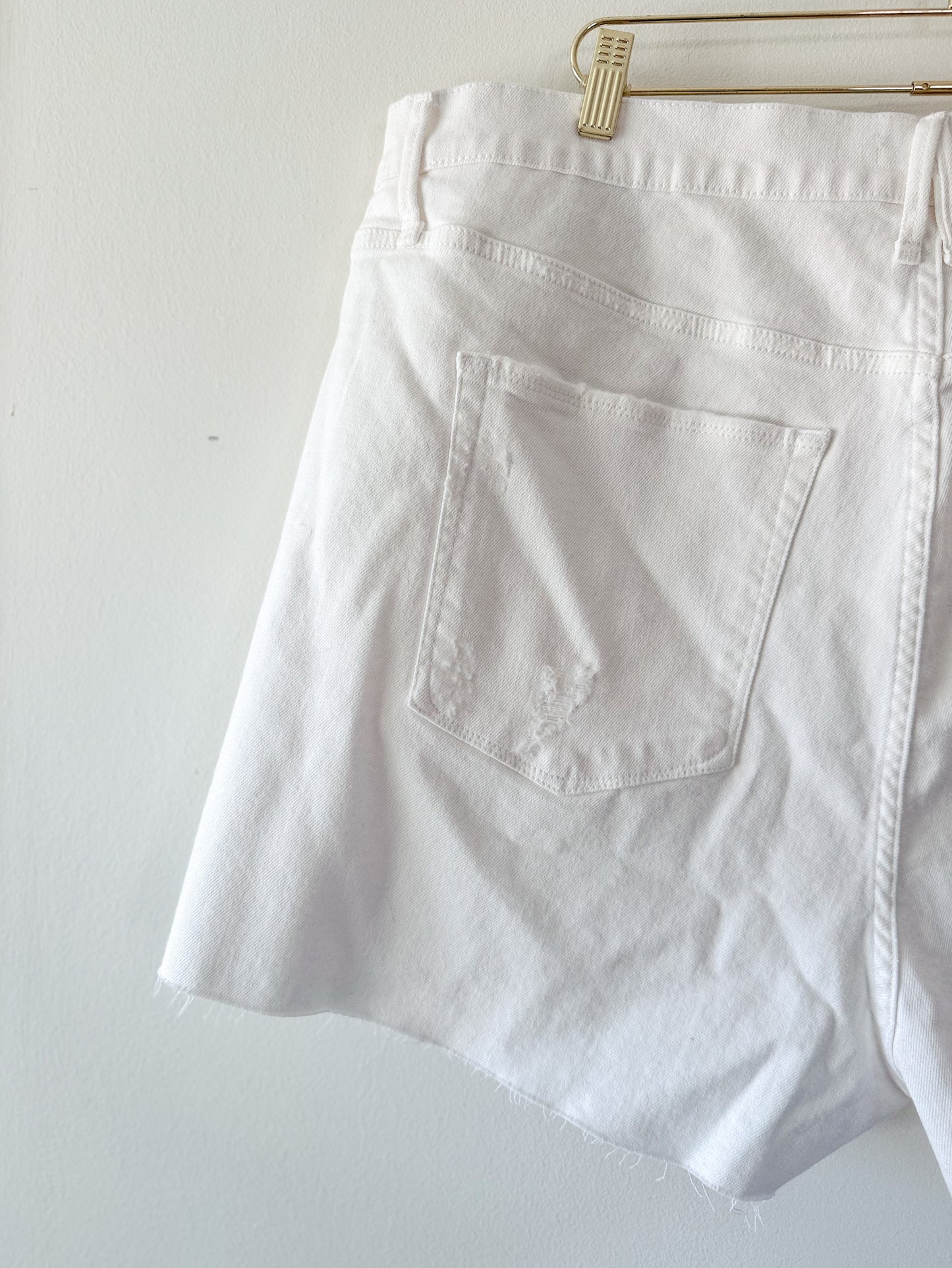 Good American Good ’90s Denim Shorts
