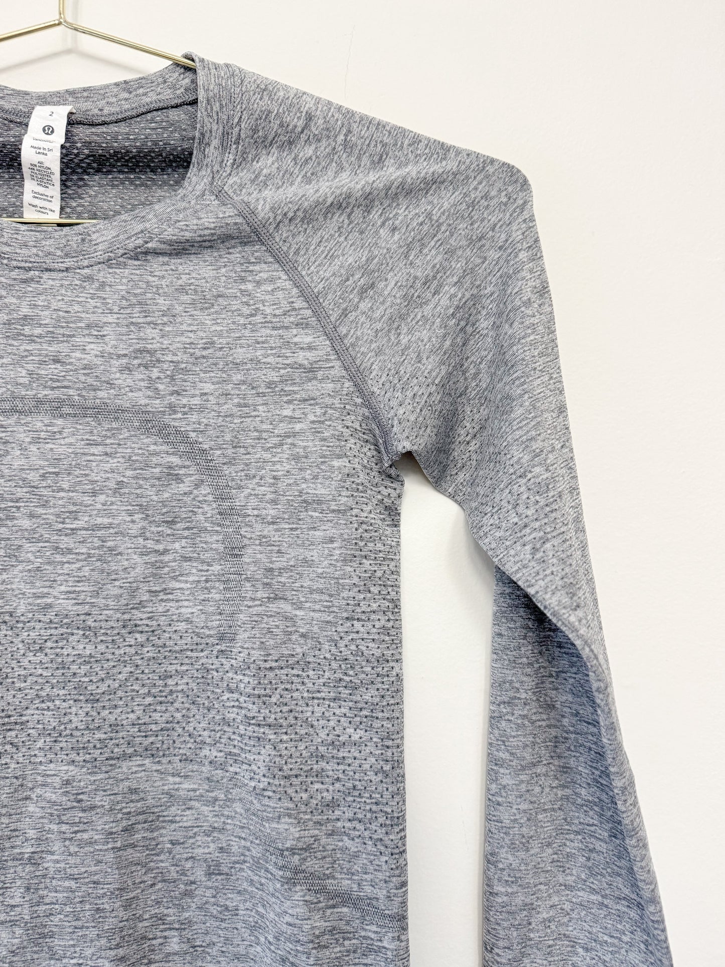 Lululemon Swiftly Tech Long Sleeve Shirt 2.0 *Race Length