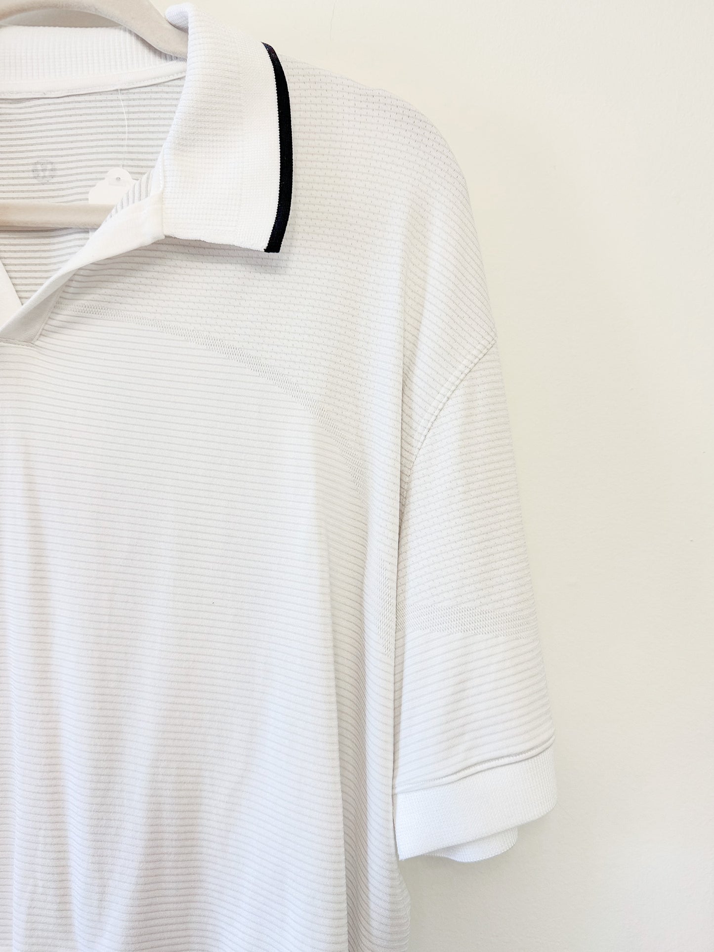 lululemon Swiftly Tech Short-Sleeve Polo Shirt Colour Tip