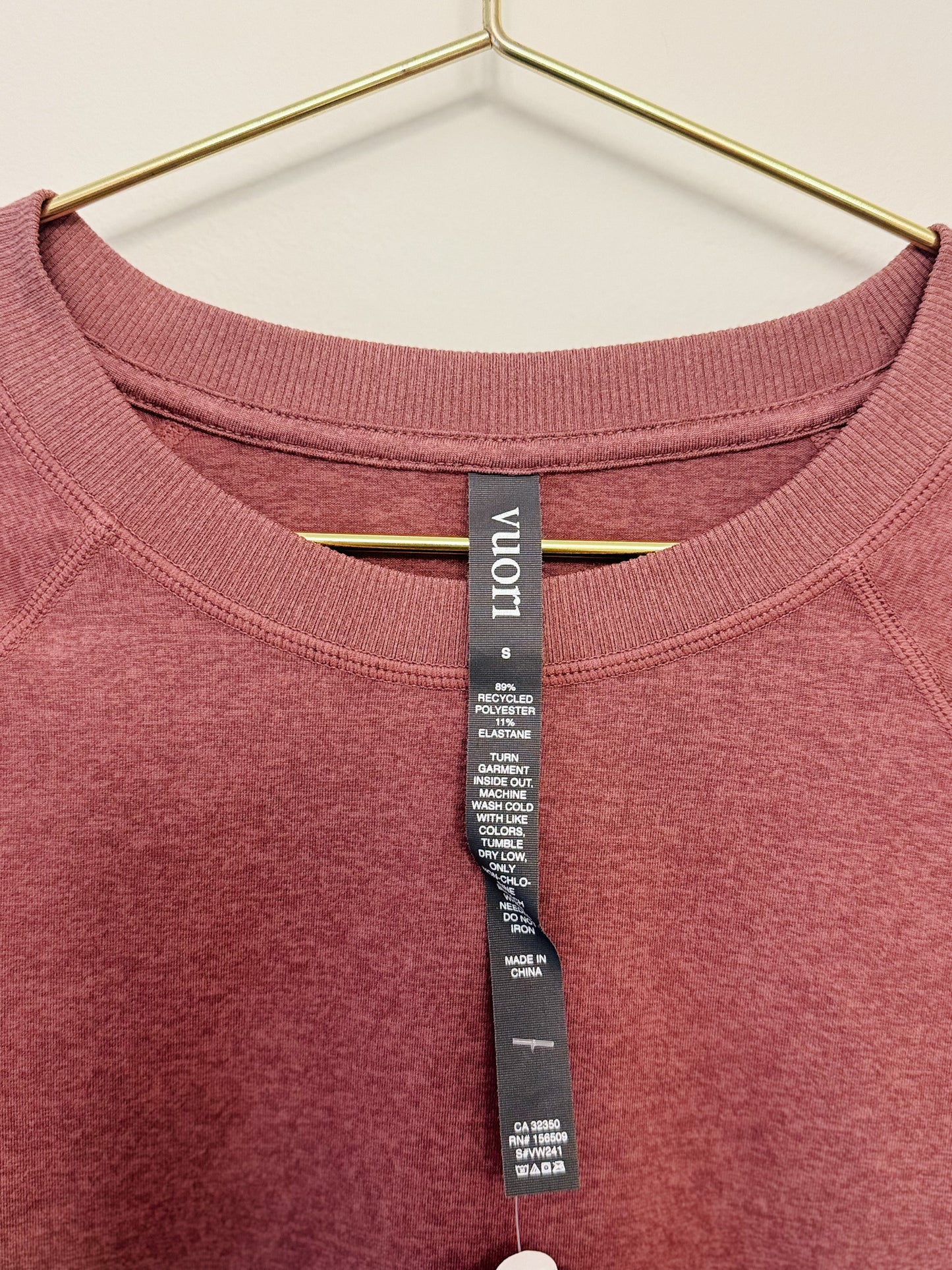 Vuori Long-Sleeve Halo Crew