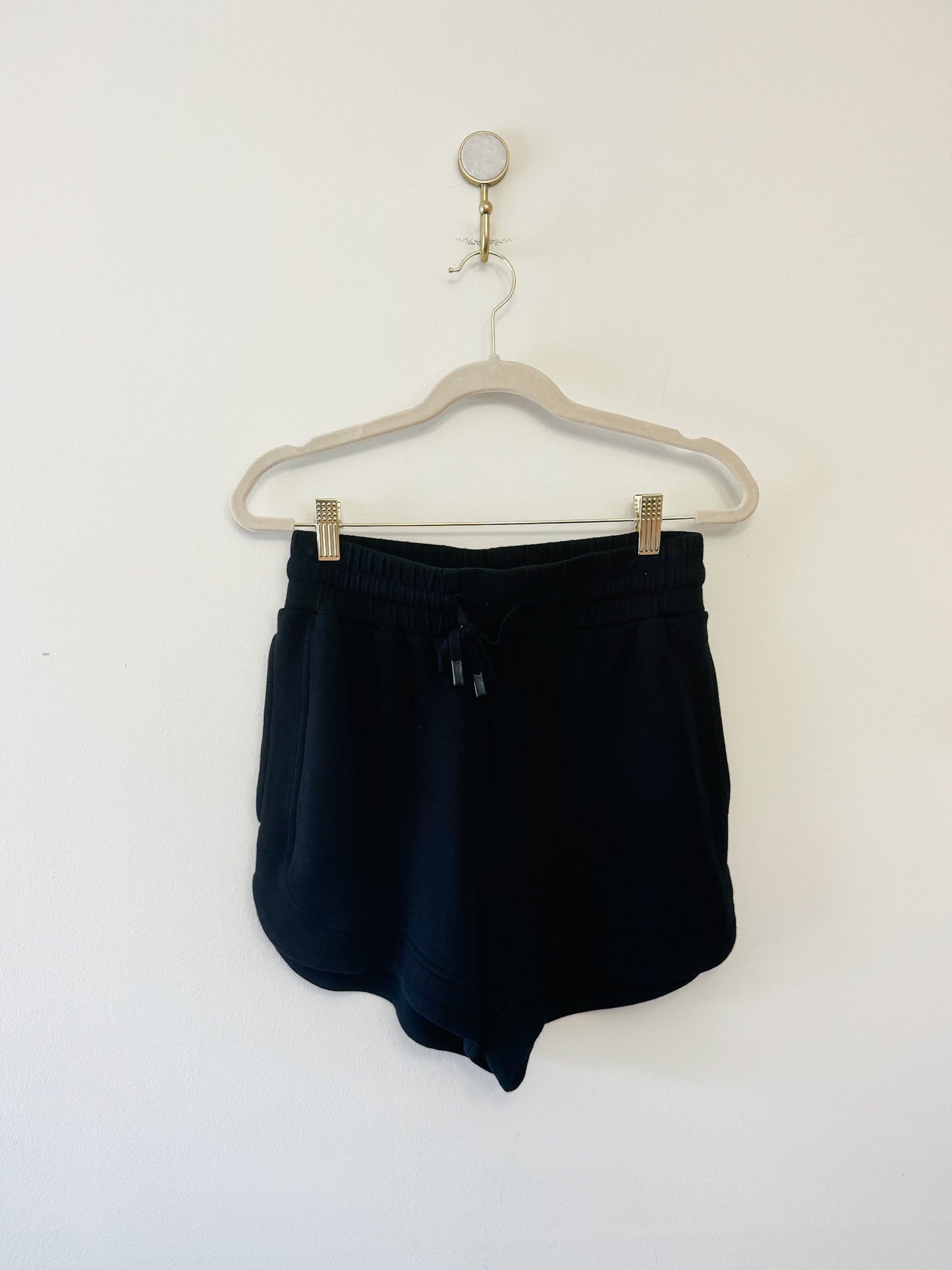 Varley Ollie High Rise Short
