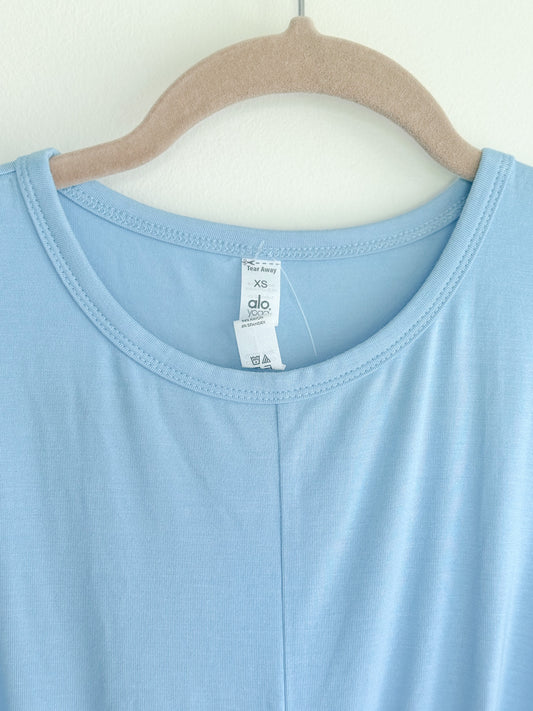 Alo Yoga Cover Tank in Blue Skies