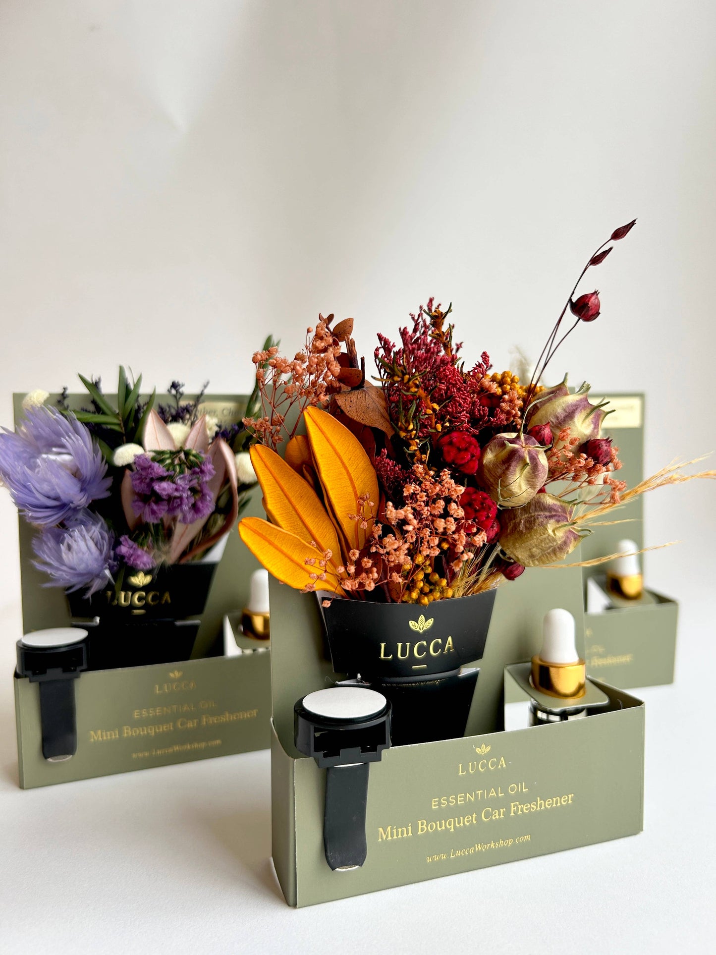 Lucca Nontoxic Floral Car Air Freshener: Amber & Chamomile & Vanilla