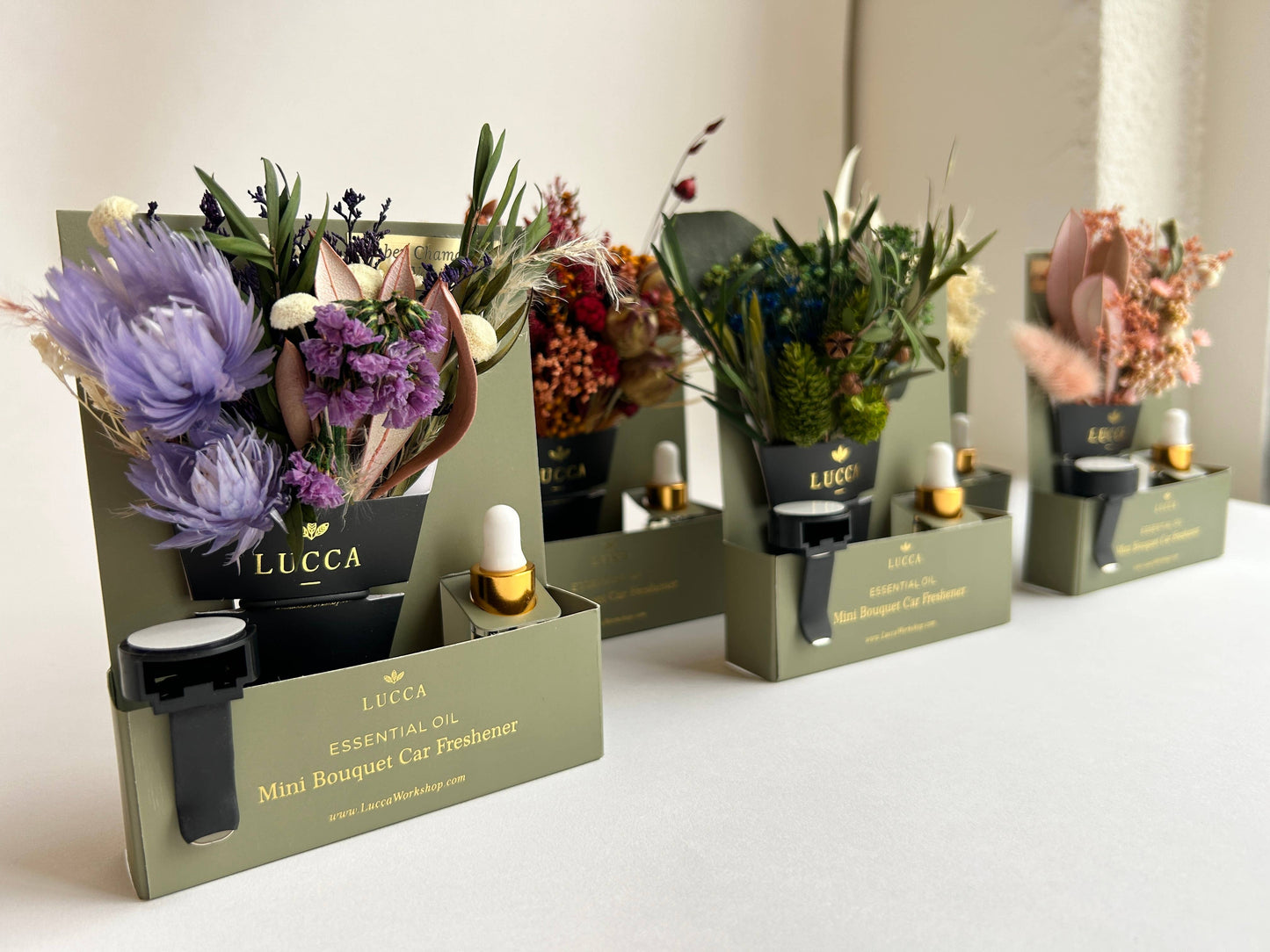 Lucca Nontoxic Floral Car Air Freshener: Amber & Chamomile & Vanilla