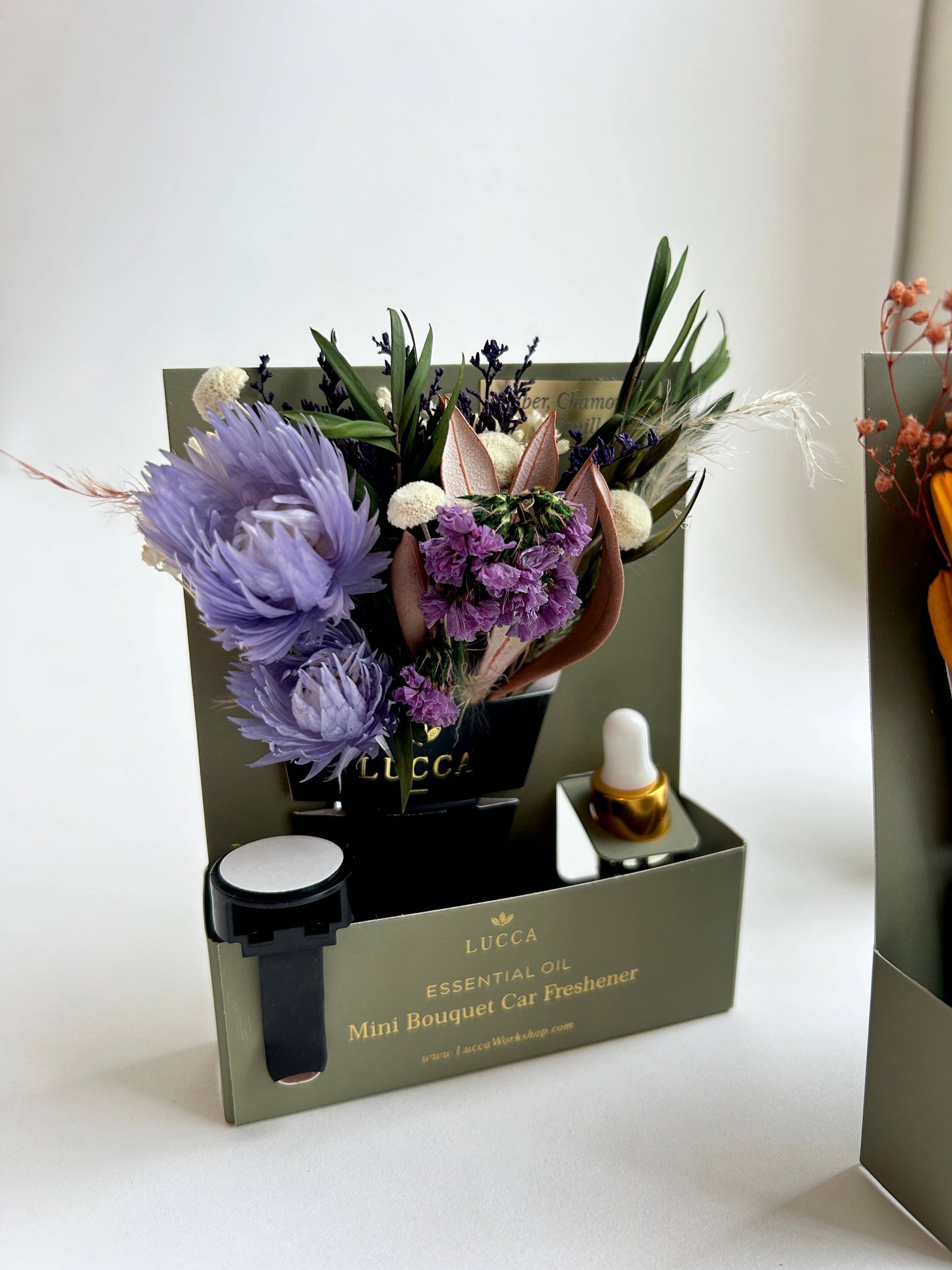 Lucca Nontoxic Floral Car Air Freshener: Lavender & Orange