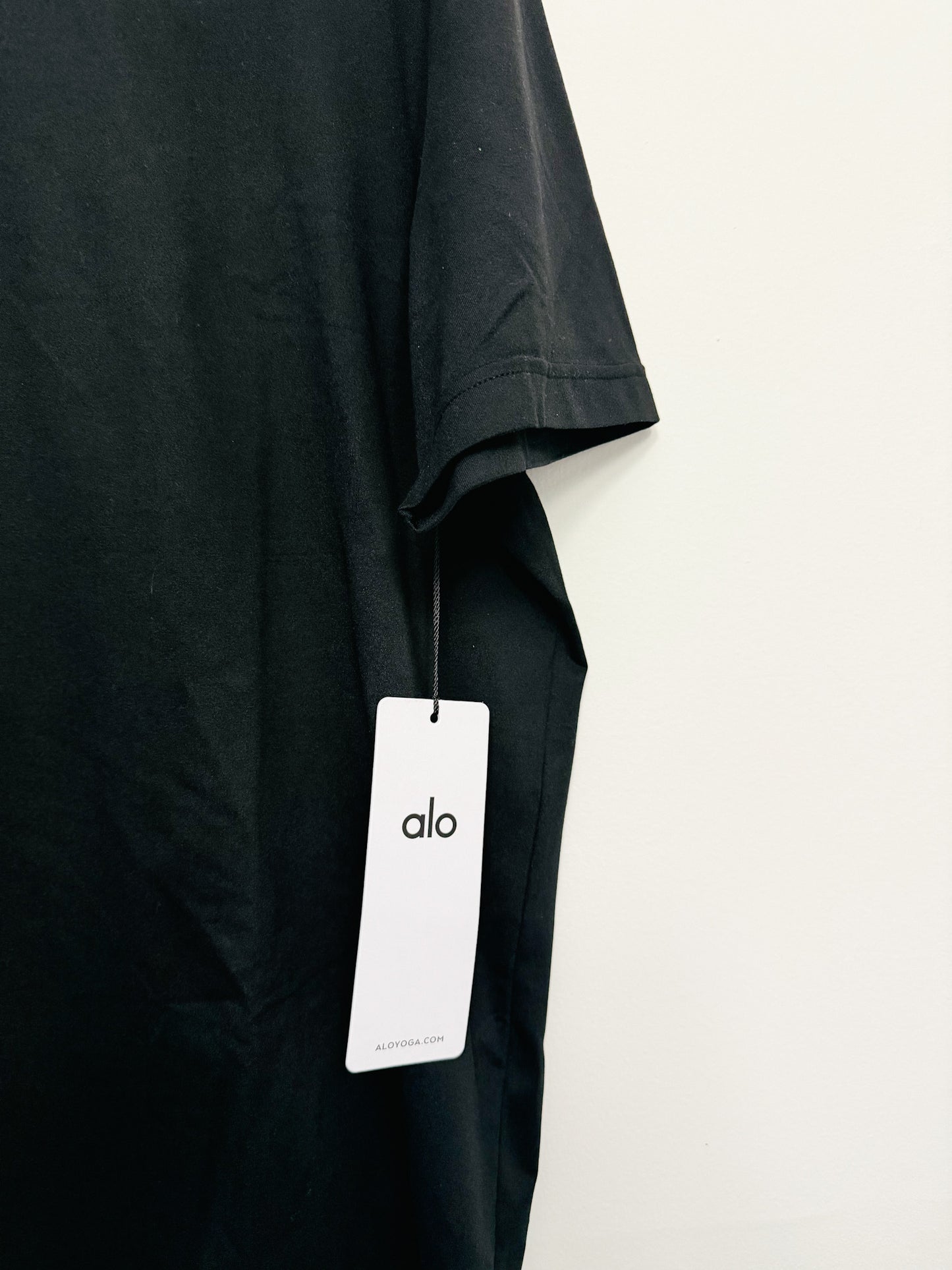 Alo Conquer Reform Crewneck Short Sleeve