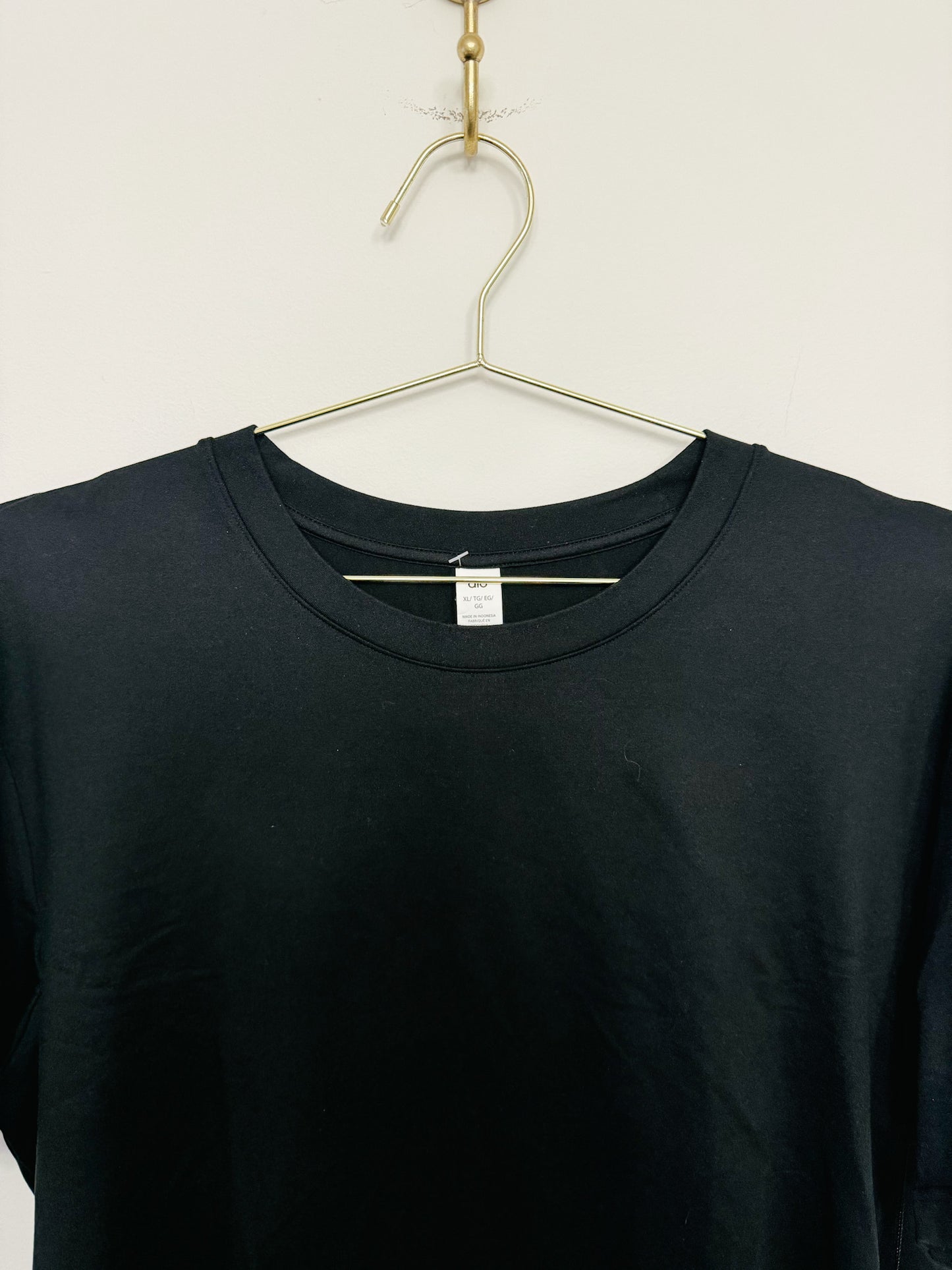 Alo Conquer Reform Crewneck Short Sleeve