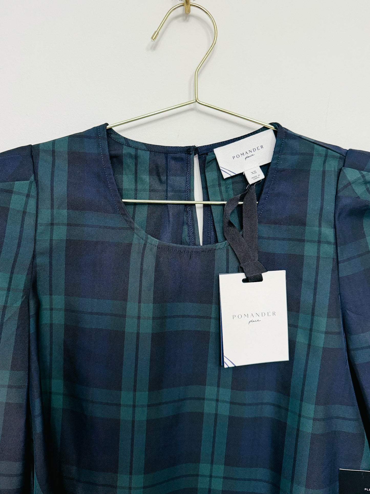 Pomander Place Black Watch Bedford Top