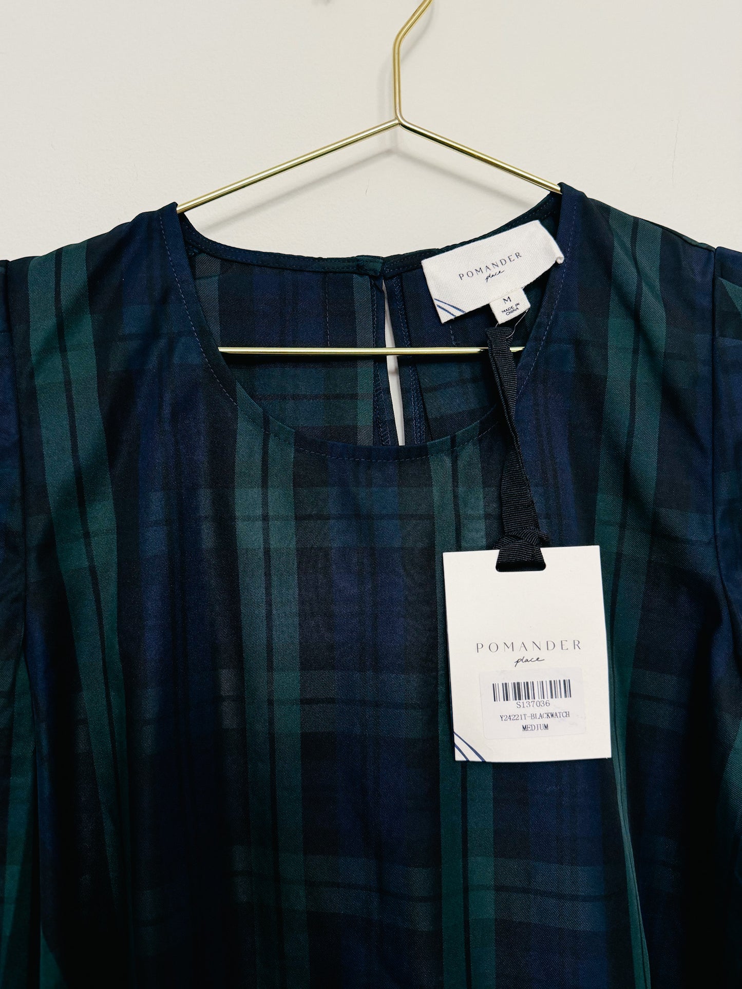 Pomander Place Black Watch Bedford Top