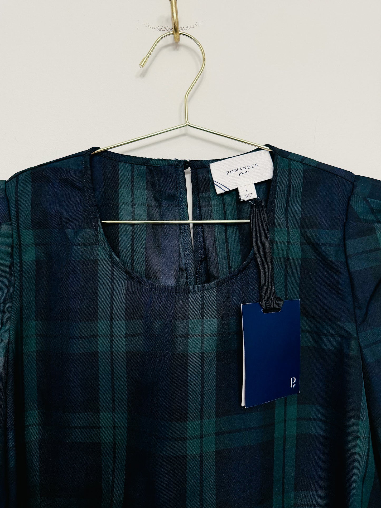 Pomander Place Black Watch Bedford Top