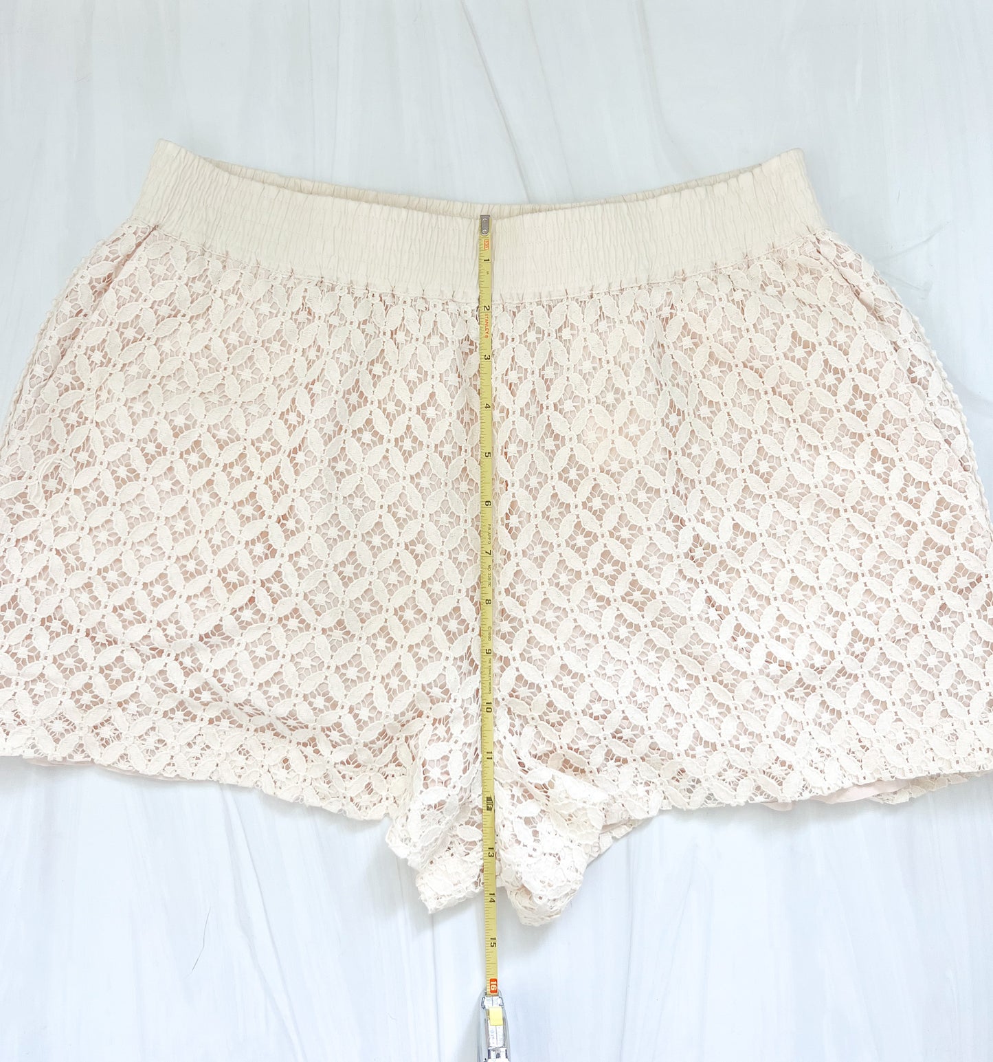 See By Chloe Ivory Lace Shorts