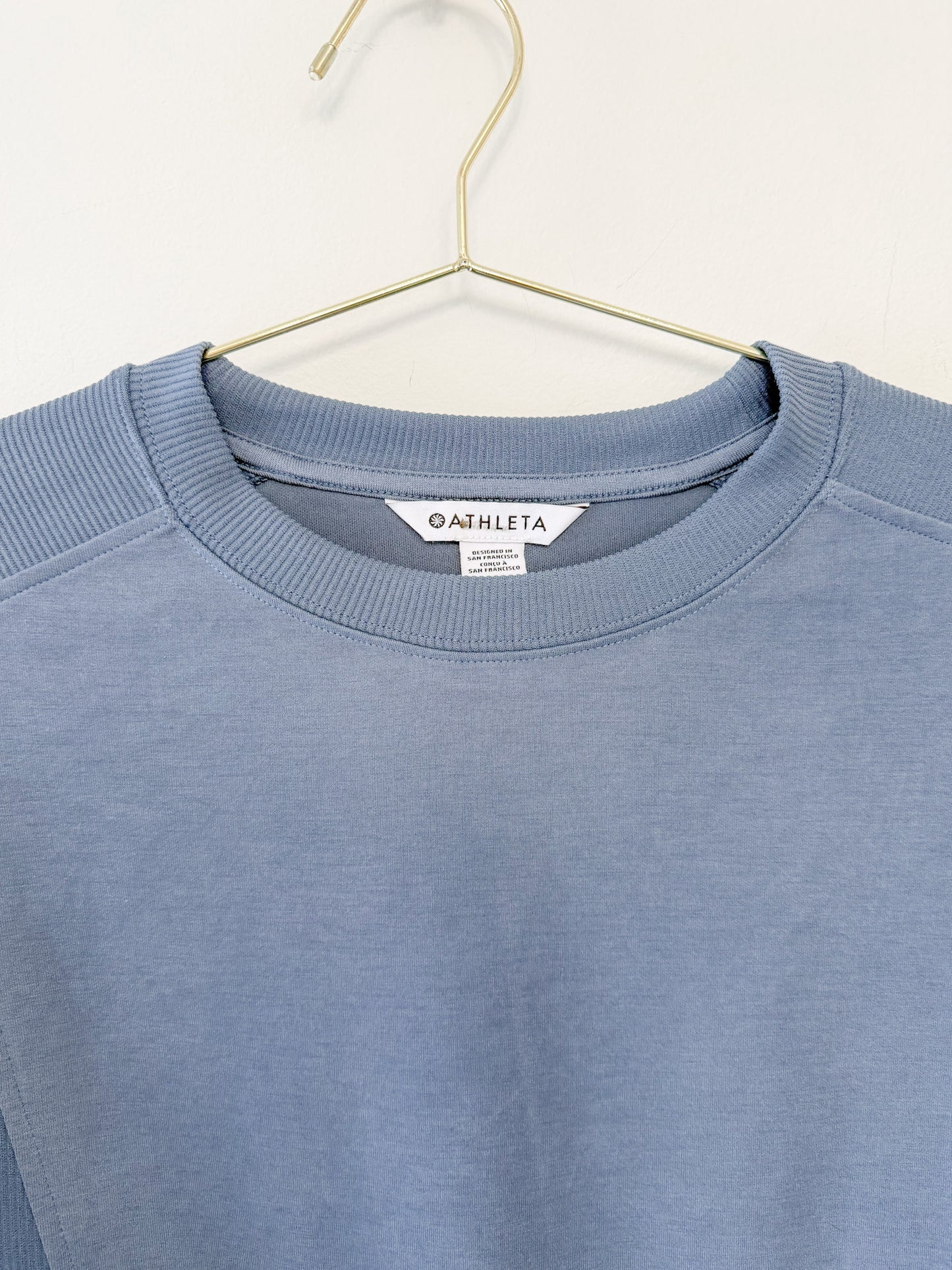 Athleta Seasoft Crewneck Sweatshirt, Size Medium