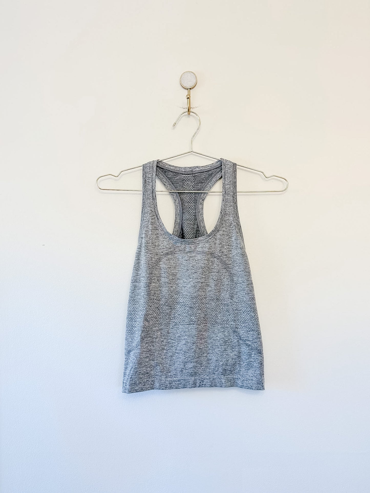 Lululemon Swiftly Tech Racerback 2.0 *Race Length