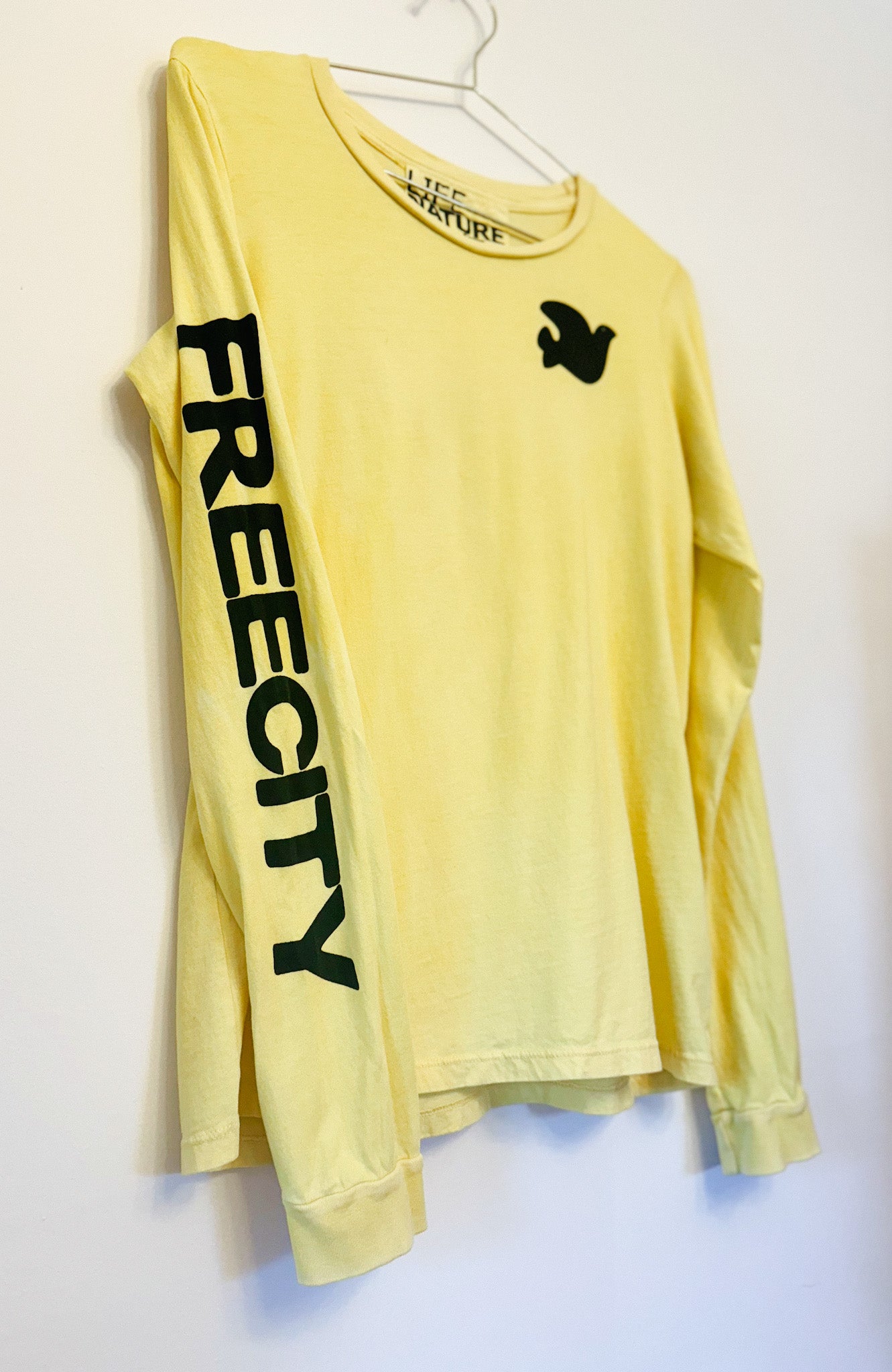 Free City Artists Wanted Super Vintage Long Sleeved Tee