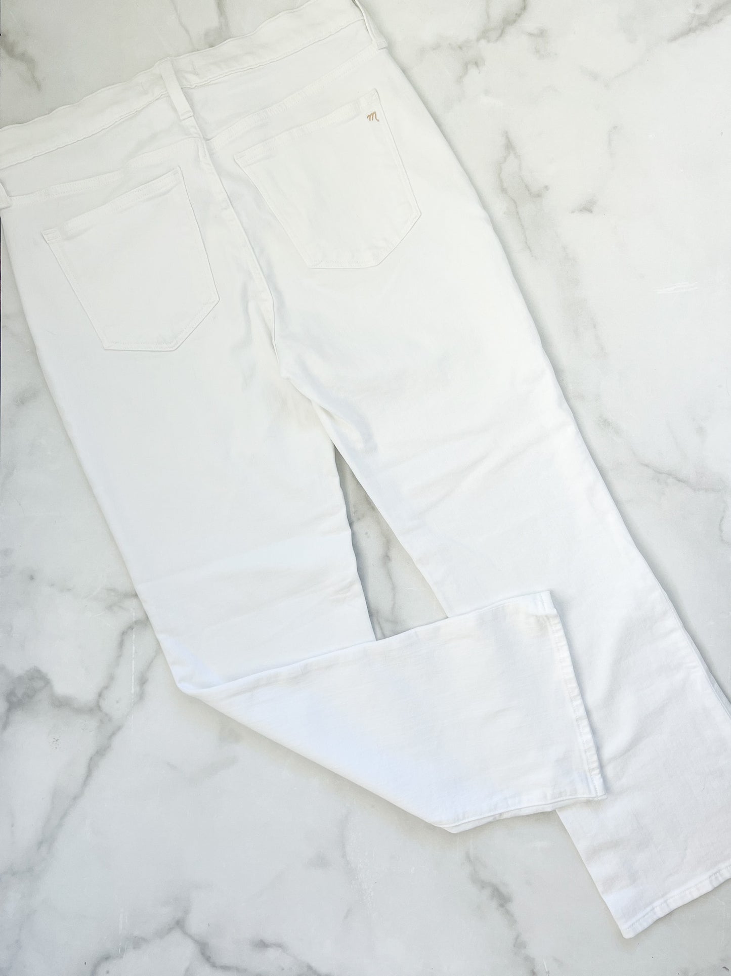 Madewell Kick Out Crop Jeans in Pure White