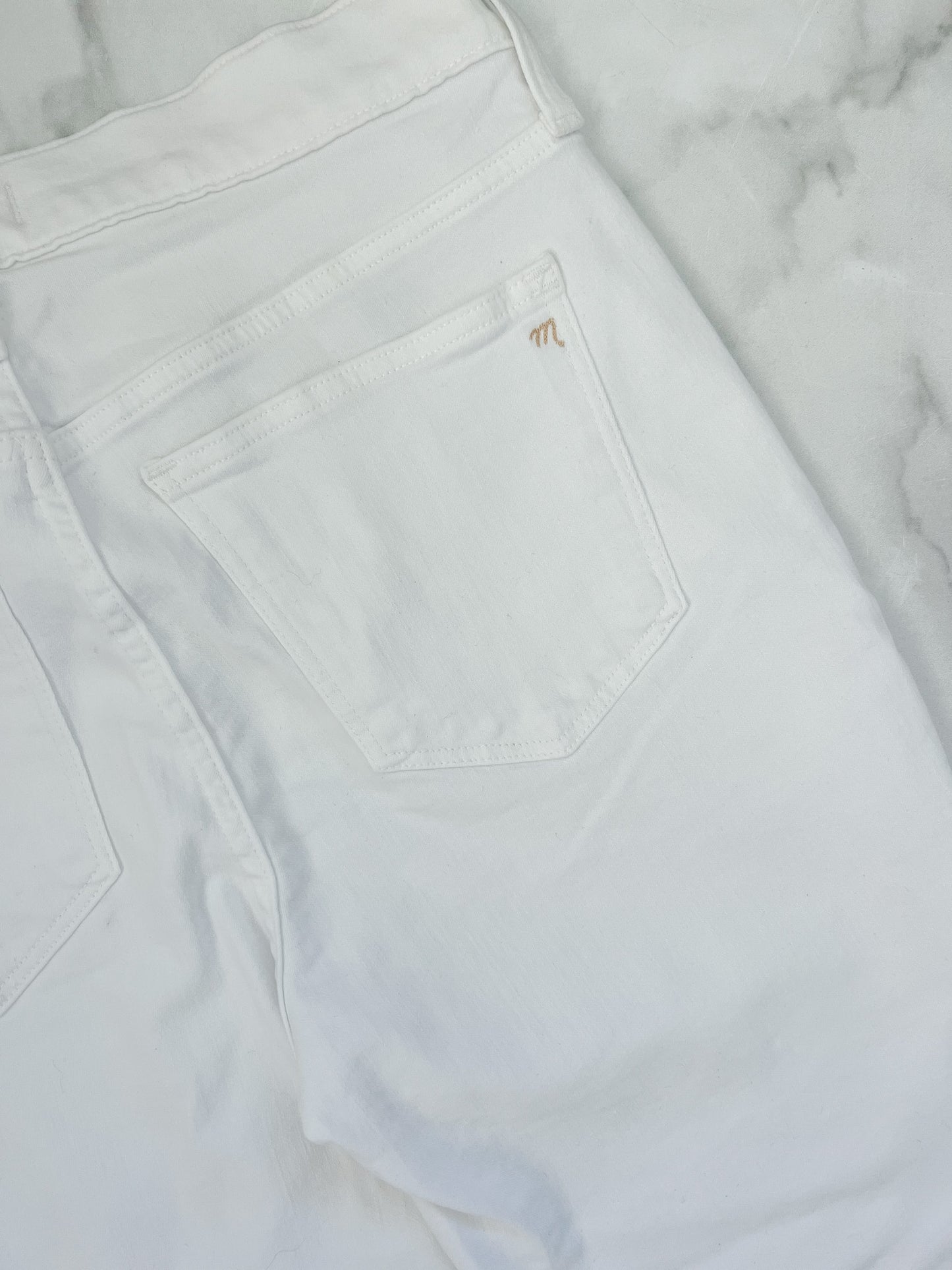 Madewell Kick Out Crop Jeans in Pure White