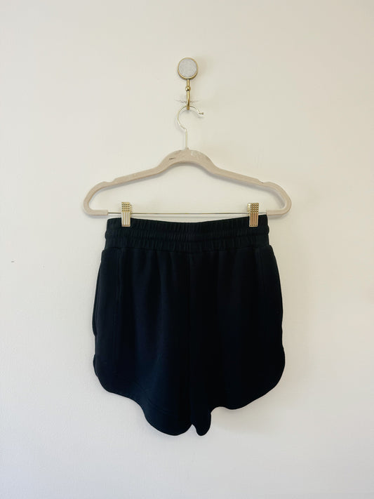 Varley Ollie High Rise Short