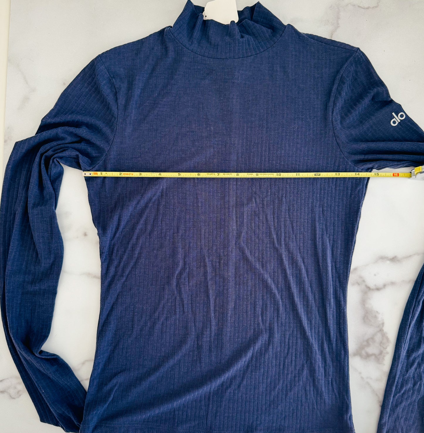 Alo Yoga Wellness Rib Mock Neck Long Sleeve