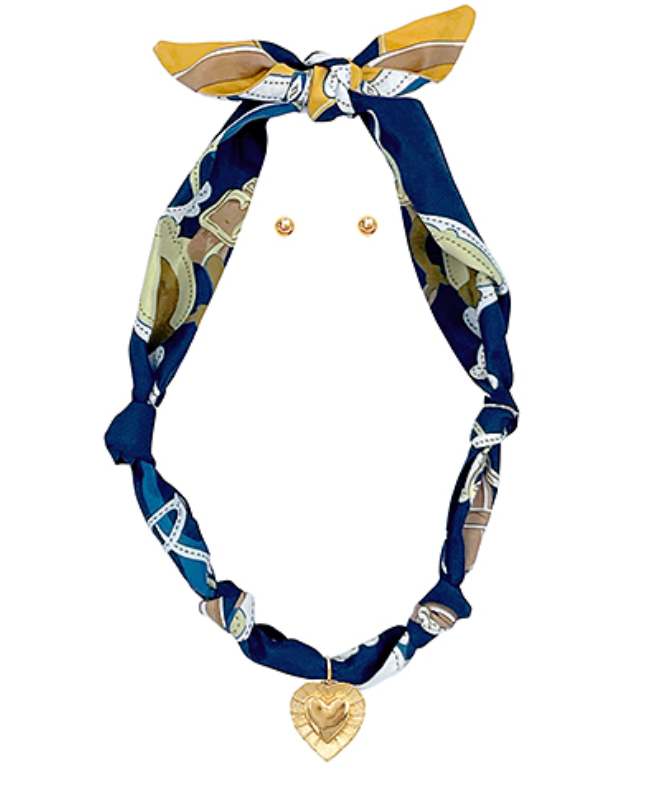 Scarf & Heart Charm Necklace Set