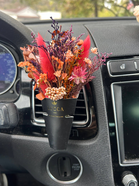 Lucca Nontoxic Floral Car Air Freshener: Vanilla & Rose