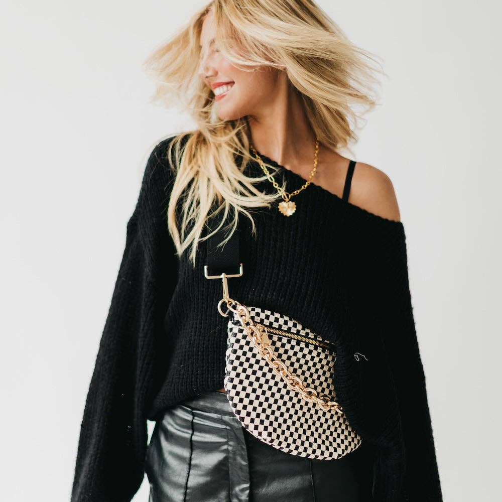 Pretty Simple Bold Gold Metal Chain Shoulder Strap