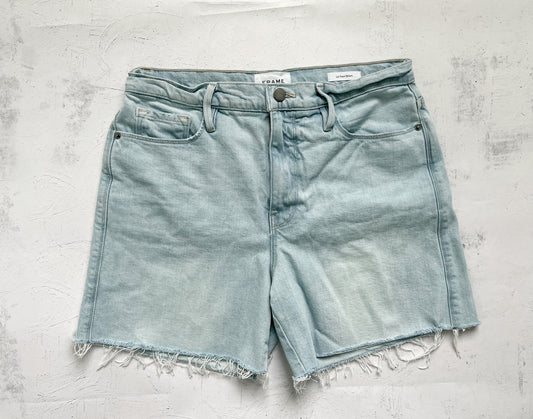 Frame Le Tour Shorts in Altadena Wash